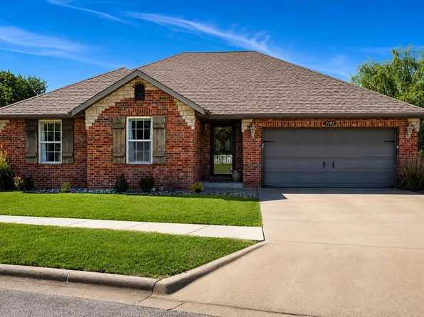 1107 N Gretchen Street, Nixa, MO 65714
