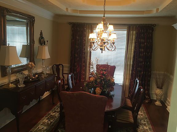4th image of 18 Sommersby Dr