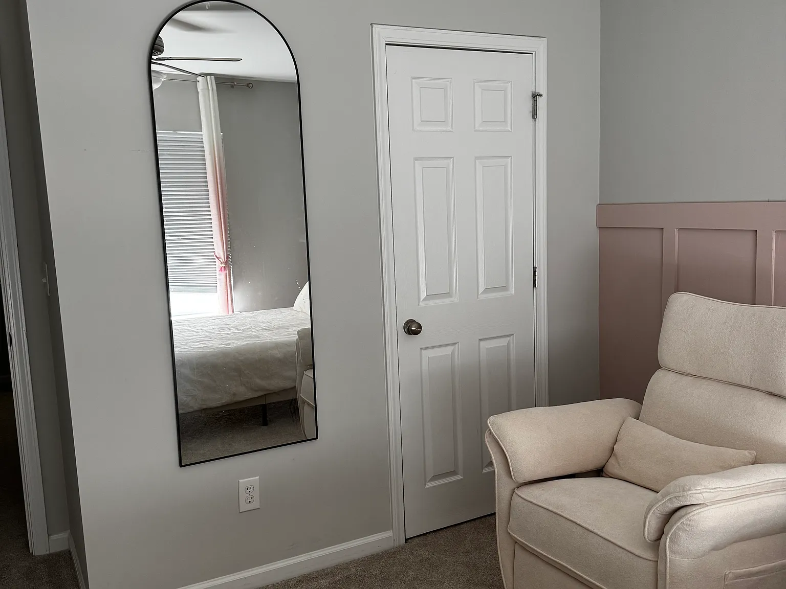 3 bed, 2.5 bath, 1749 sqft, $850 — Photo 2