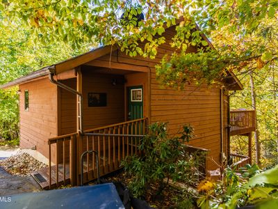 903 Old Field Ridge Way, Gatlinburg, TN, 37738