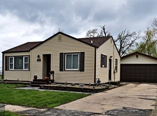 306 S 12th Ave, Marshalltown, IA 50158