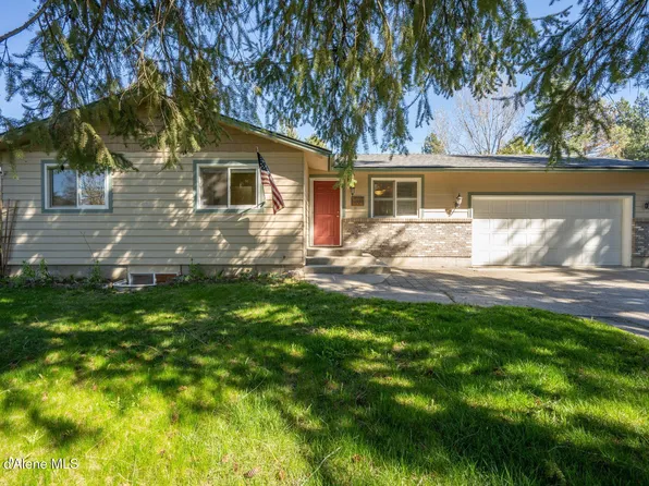 4006 N Moccasin Rd, Coeur D Alene, ID 83815