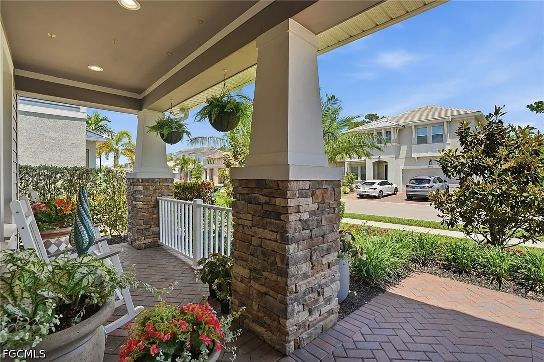 4 bed, 3.5 bath, 2937 sqft, $4,995 — Photo 3