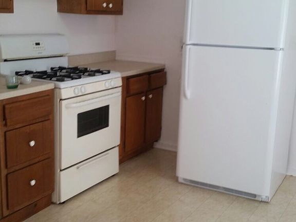 4th image of 208 N Connell St