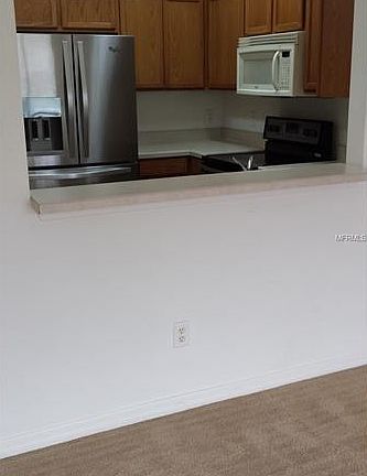 5th image of 542 Majestic Way