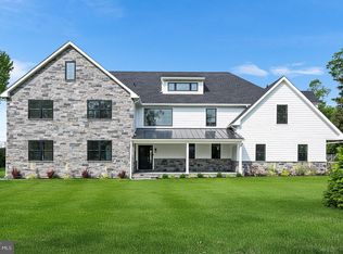 222 Hunters Ln, Wayne, PA 19087