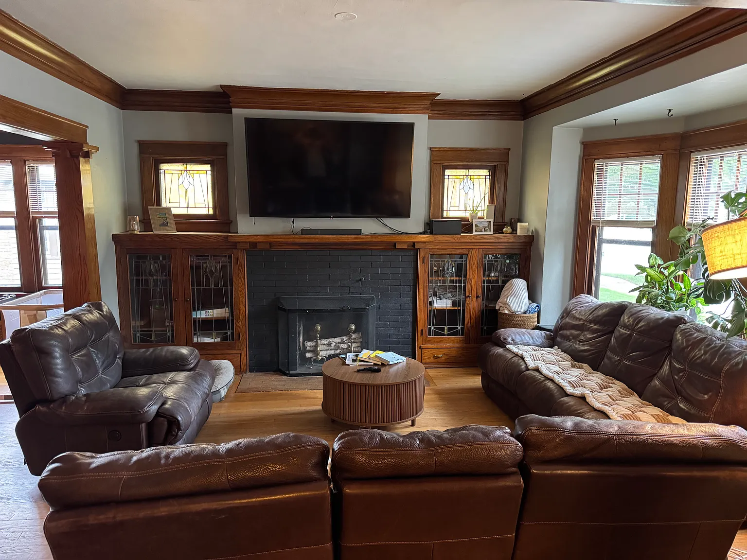 3 bed, 1800 sqft, $2,000 — Photo 2