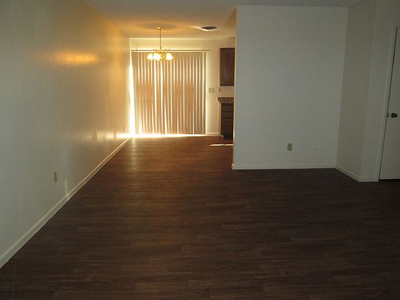 Living Room & Dining Area