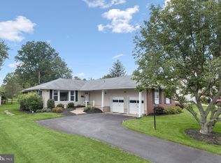 2112 Fountain Hill Dr, Lutherville Timonium, MD 21093