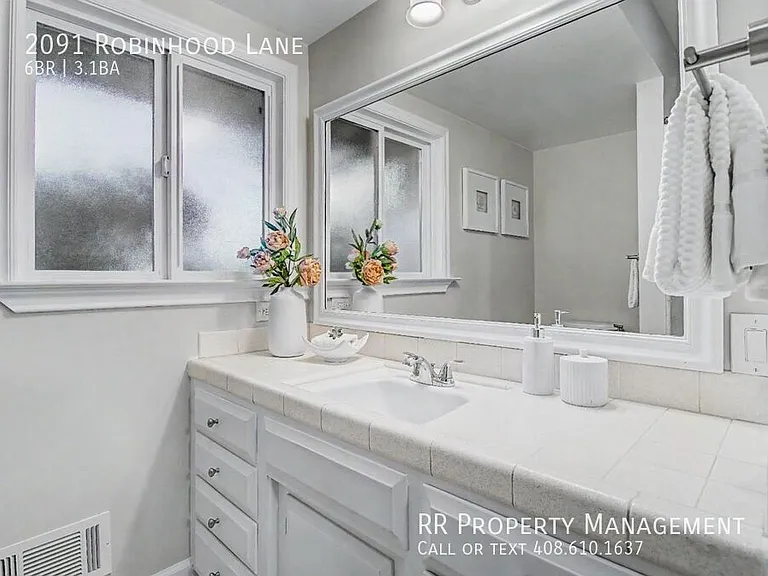 2091 Robinhood Ln — Photo 34