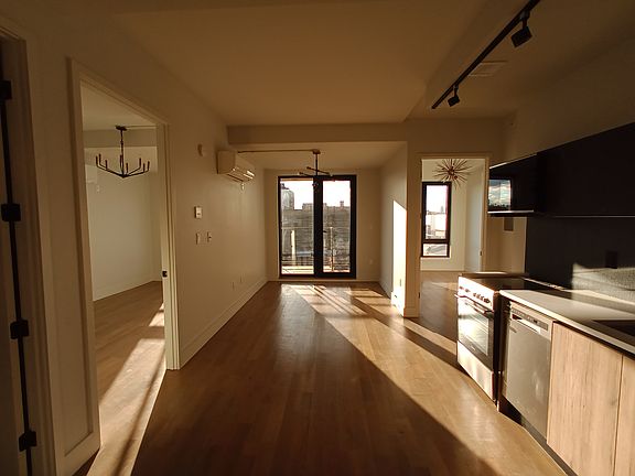 2nd image of 2708 Snyder Ave APT 604