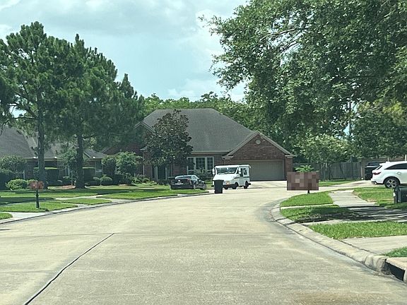 5th image of 102 Arbor Springs Ln