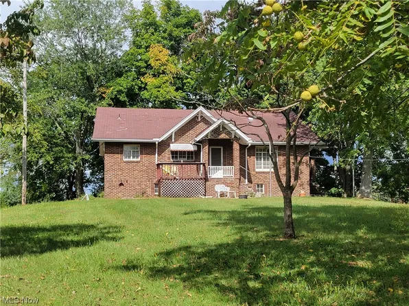 641 Dennison Rd, Cadiz, OH 43907