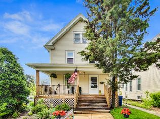 7420 Randolph St, Forest Park, IL 60130