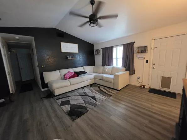 720 SE Pine Ave, Fort Meade, FL 33841