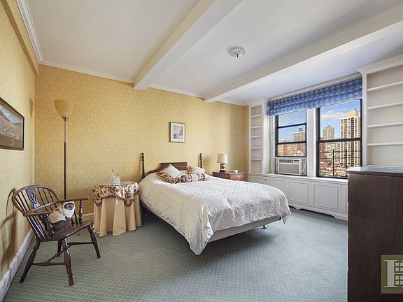 3rd image of 325 E 79th St APT 14D