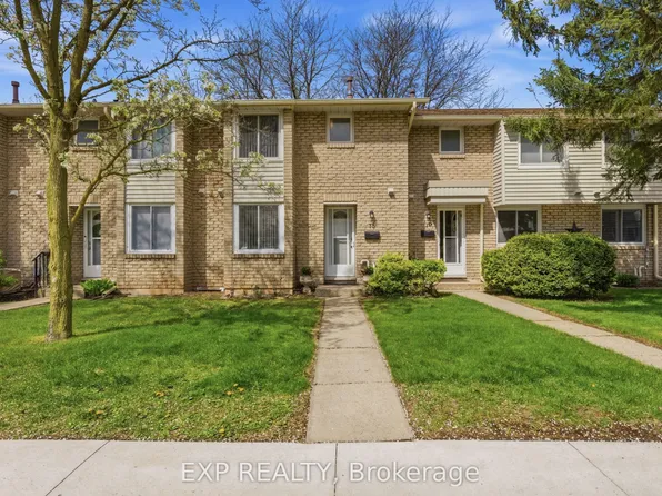6767 Thorold Stone Rd #78, Niagara Falls, ON L2J 3W9
