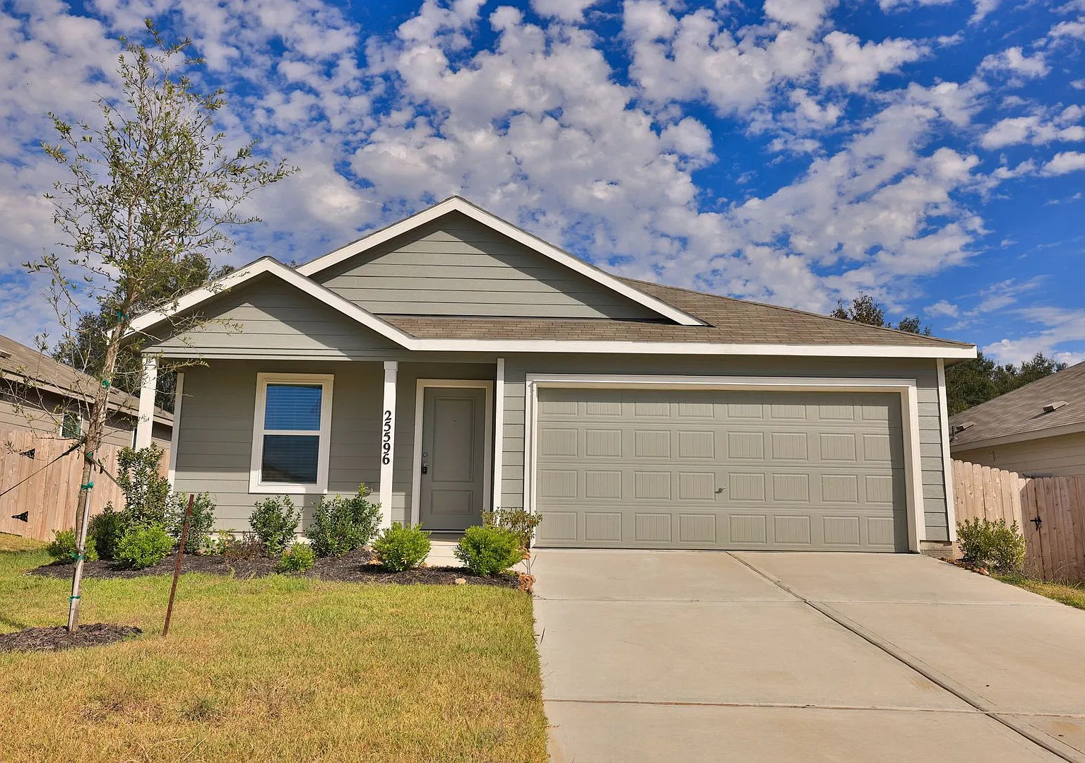 For Lease New Construction/Never Lived In | 4 Bed, 2 Bath | 1,707 Sq Ft — Photo 1