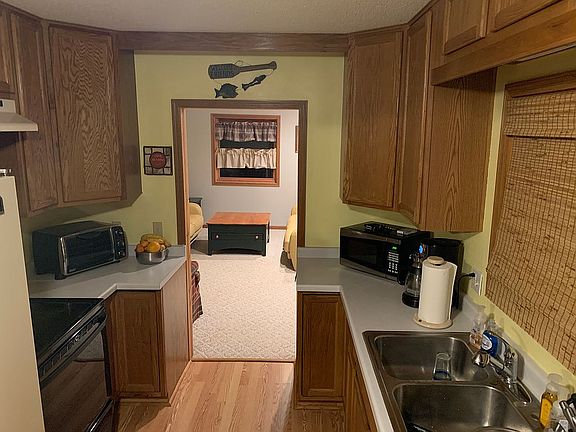 Walk way to living room #2