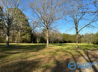 3811 S Chapel Hill Rd SW, Decatur, AL 35603