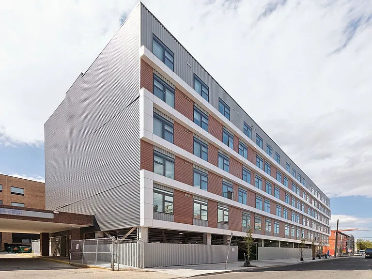 The Weston — Photo 160