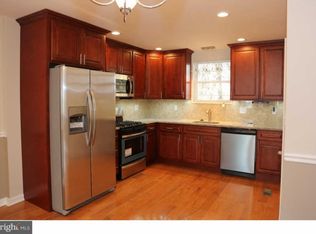 6220 N Bouvier St, Philadelphia, PA 19141