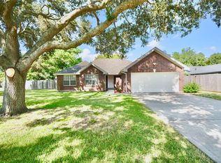 2020 Ward St, Rosenberg, TX 77471