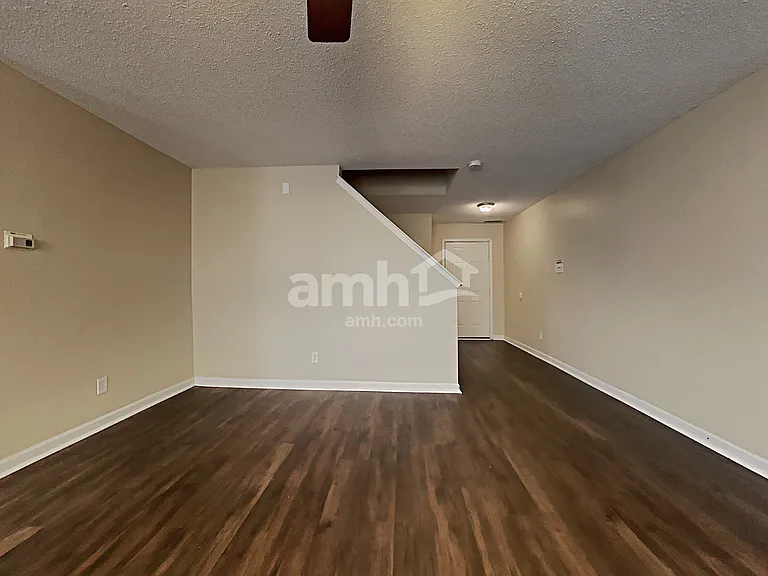 34 Frostwood Ln — Photo 8