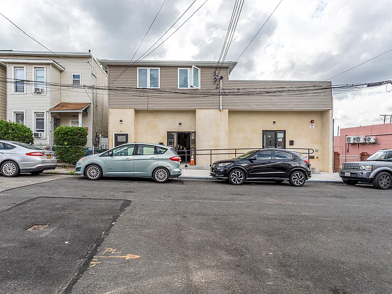 14 Bush Ave #2 — Photo 9