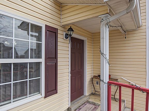 3rd image of 1022 Cheryl Ln