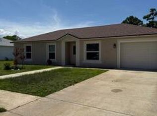 18 Starling Dr, Daytona Beach, FL 32117