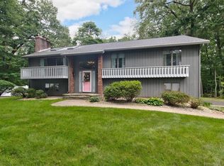 52 S End Rd, Southington, CT 06489