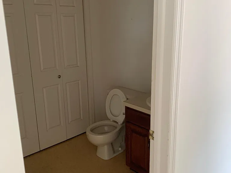 116 N Cedar St #116 — Photo 2