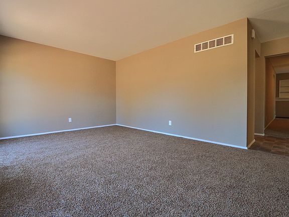 4th image of 12981 Dunstone Dr