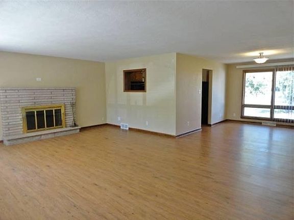 Living Room w/ Stone Fire