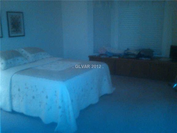 5th image of 9036 Starmount Dr