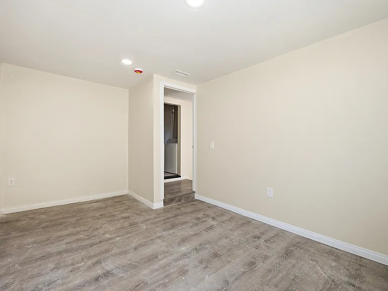 5442 Brockbank Pl — Photo 16