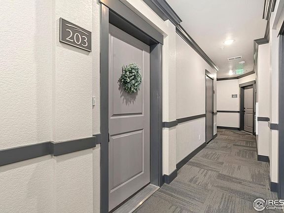 5th image of 2751 Iowa Dr #203
