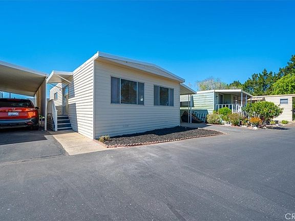 3rd image of 3210 Santa Maria Way Space 49