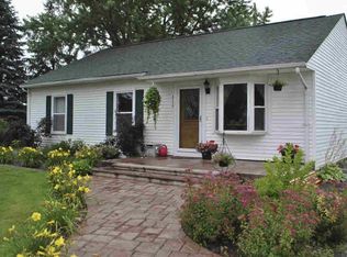 8770 Weldwood Dr, Monroe, MI 48162