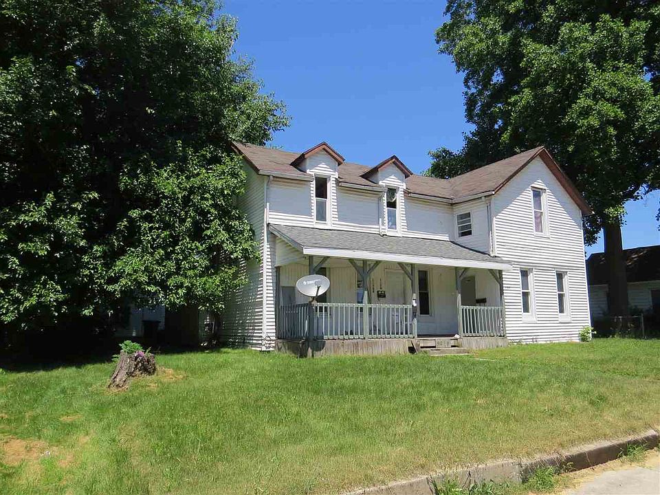 2nd image of 1120 Middlebury St