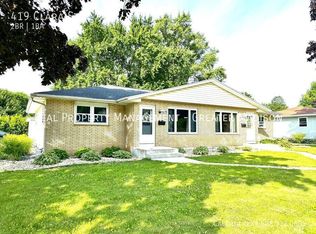 419 Clara St, Sun Prairie, WI 53590