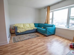 5126 Victoria Ave #5, Niagara Falls, ON L2E 4E3