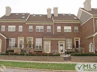 2874 Van Alstyne St #24, Wyandotte, MI 48192