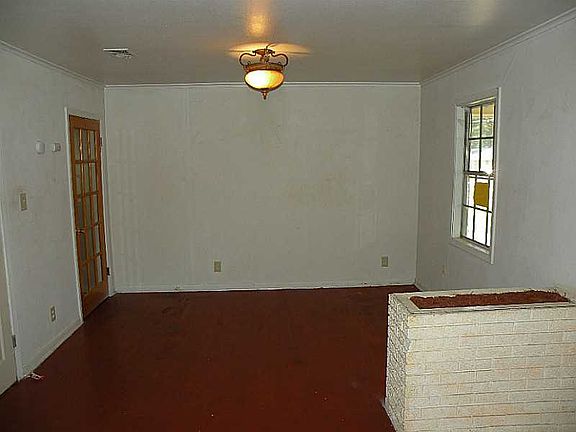 4th image of 3916 Eileen Ln