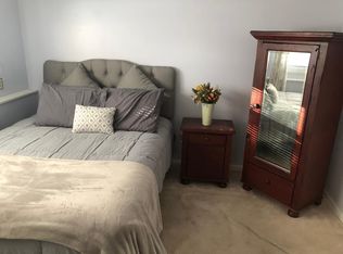 11 Willowbrook Ln #1, Ballston Lake, NY 12019