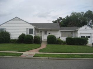 494 Dunster Dr, West Hempstead, NY 11552