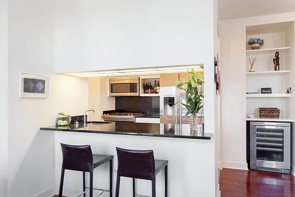 Sold by ROOM Real Estate | media 12