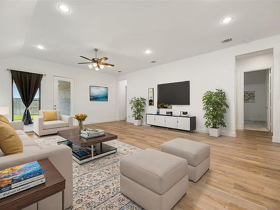4th image of 29418 Pearwood Drive
