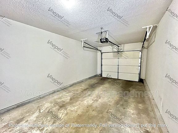 5th image of 10539 E 46th St